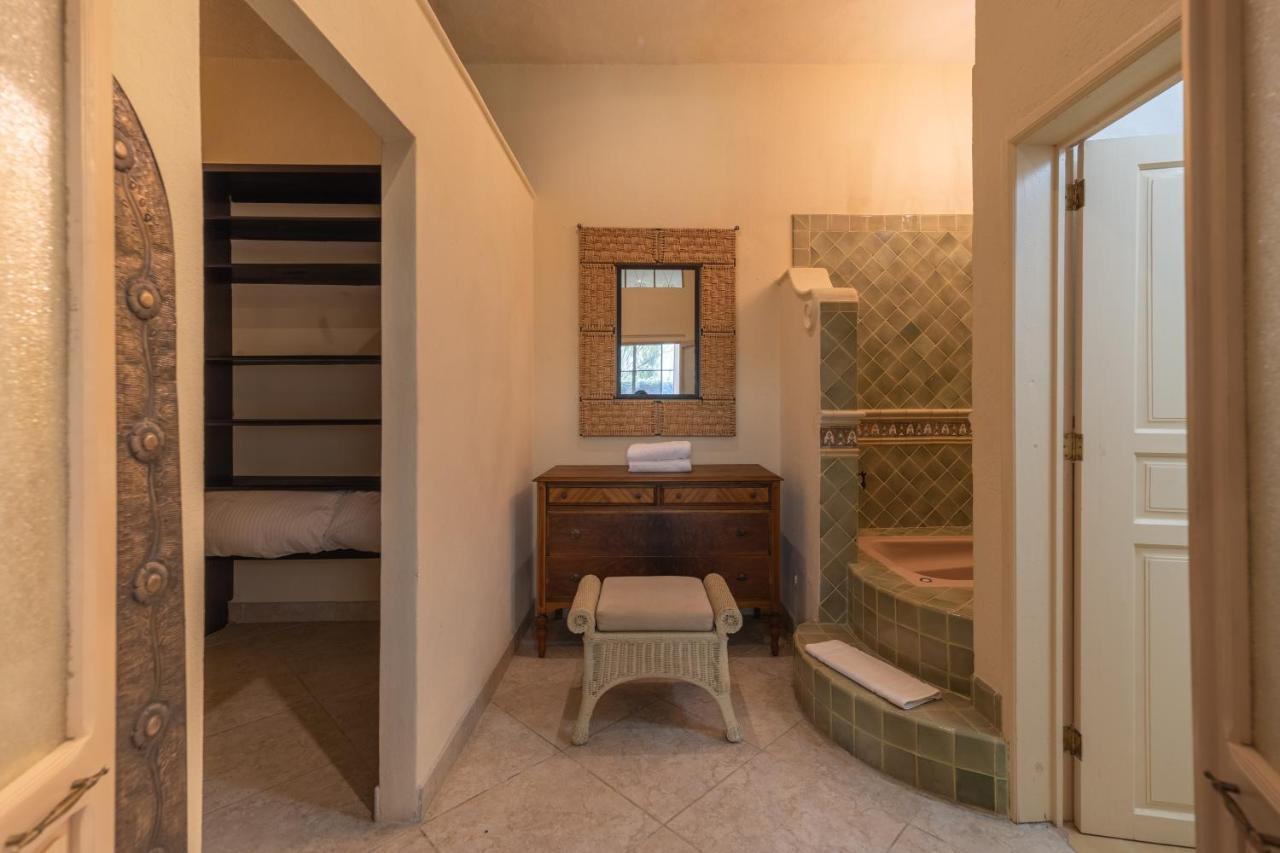Casa Las Palmas, San Miguel De Allende Сьенегита Экстерьер фото